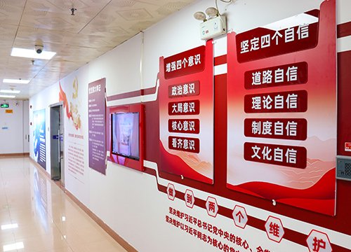 强化标杆引领，推进阵地建设